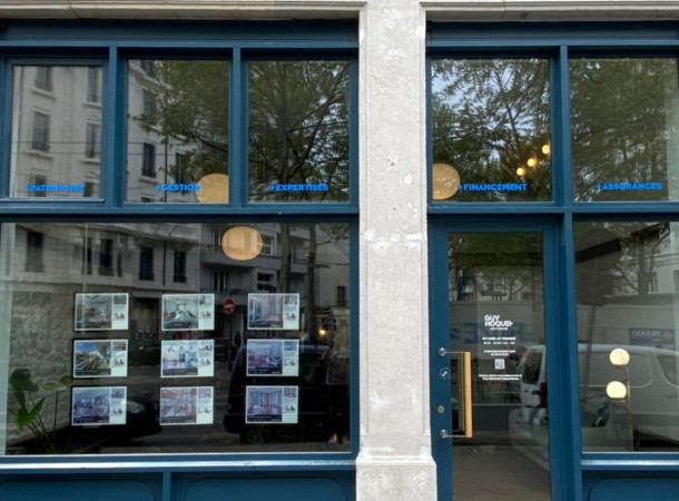 Pourquoi choisir une agence immobilière pour bien vendre