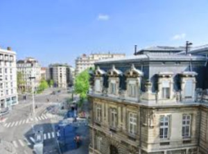 Guide complet des quartiers de Lyon 7 : expertise immobilière par votre agence Guy Hoquet